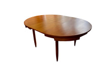 Load image into Gallery viewer, Ernst Hansen Extendible Round Dining Table w&#39; 4 x Chairs
