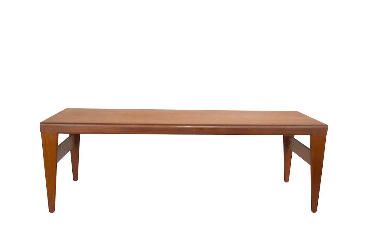 Kai Kristiansen Coffee Table with extendable leaves