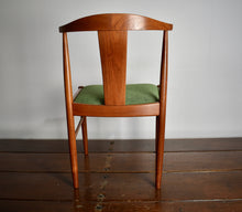Load image into Gallery viewer, Danish Teak dining chairs - Set of 6
